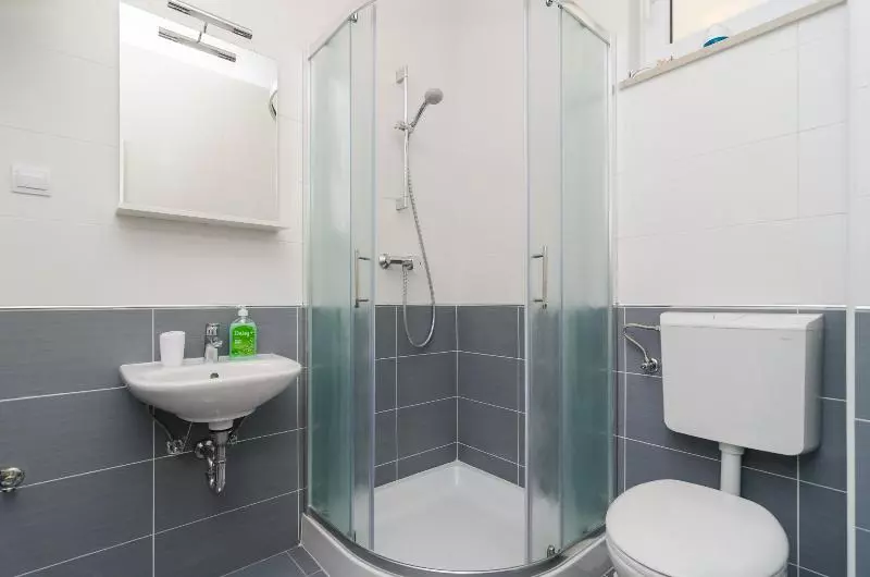 Hotelli Apartments Villa Silvana