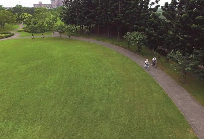 هتل Aspire Resort