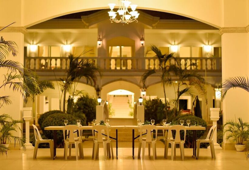 ホテル Casa Blanca By The Sea