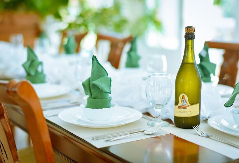 ホテル Casa Blanca By The Sea