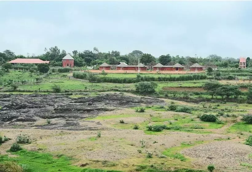 Hotelli Deshawar Resort