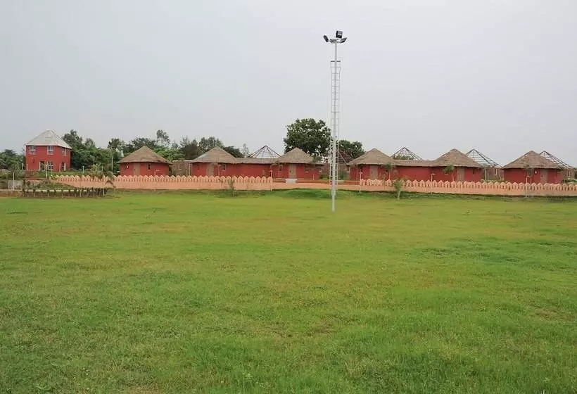 Hotelli Deshawar Resort