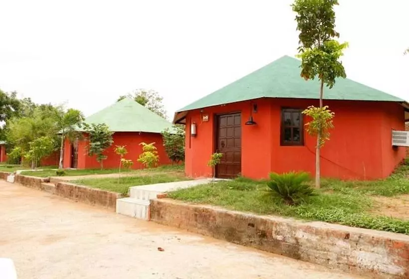 Hotelli Deshawar Resort