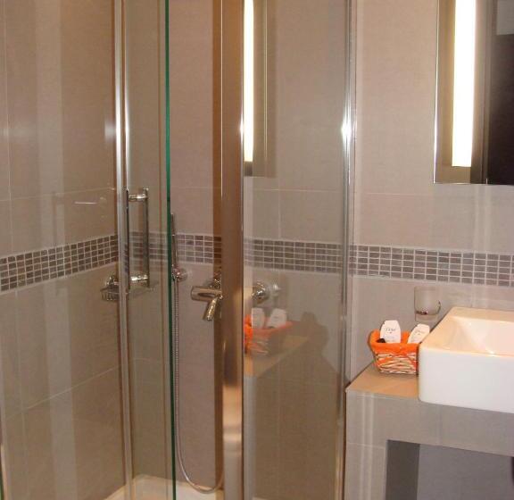 هتل Guesthouse Diochri