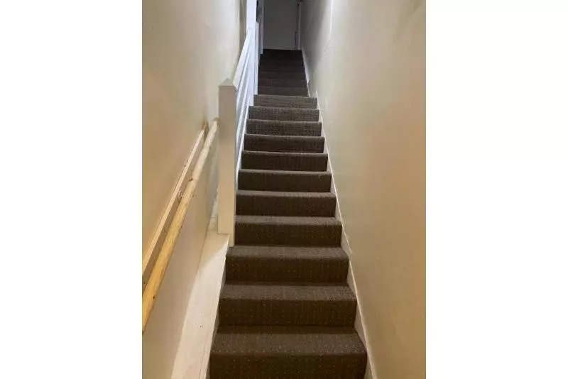 هتل Newport Lodge