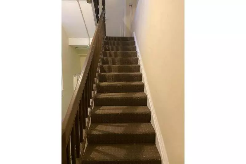 هتل Newport Lodge