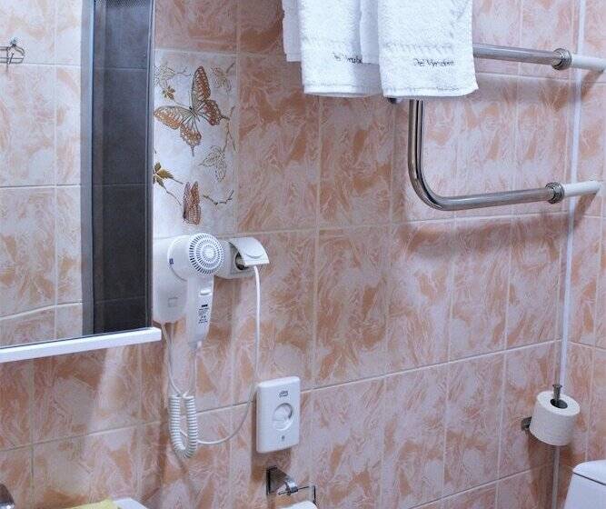 בית מלון כפרי Vyrubovo