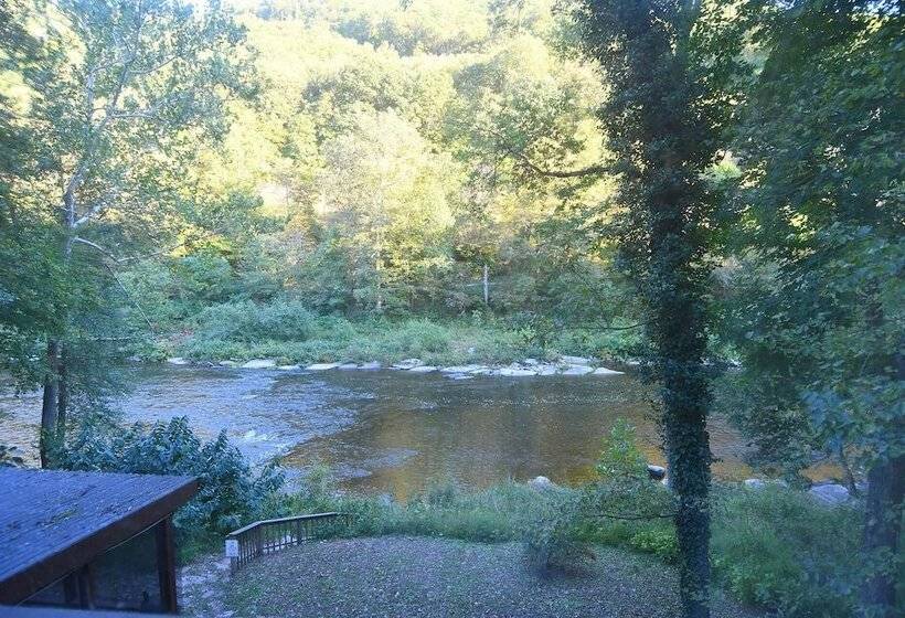 River Time Cabin  Time Floats Away!