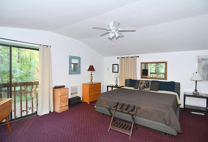 River Time Cabin  Time Floats Away!