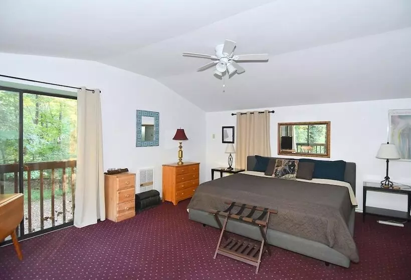 River Time Cabin  Time Floats Away!