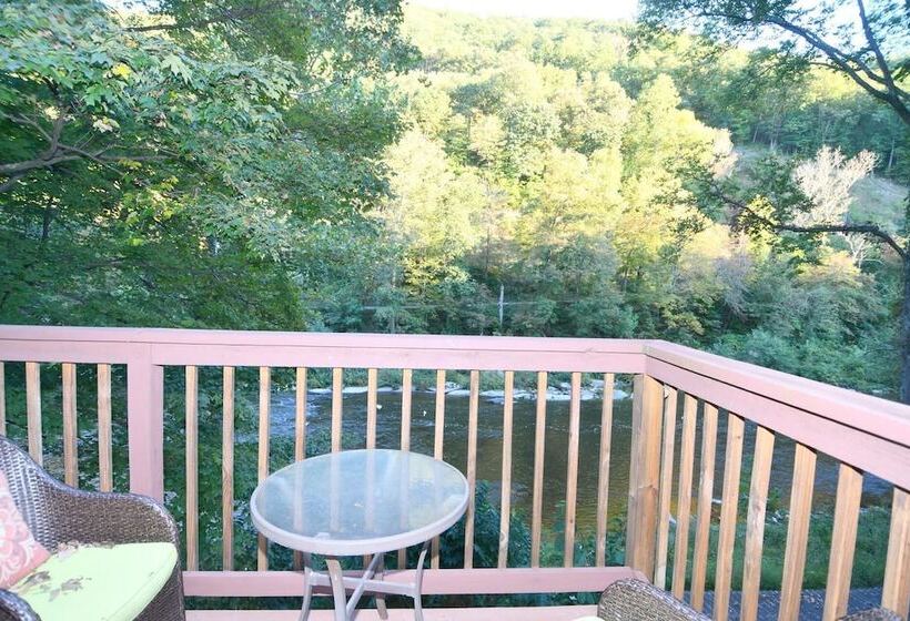 River Time Cabin  Time Floats Away!