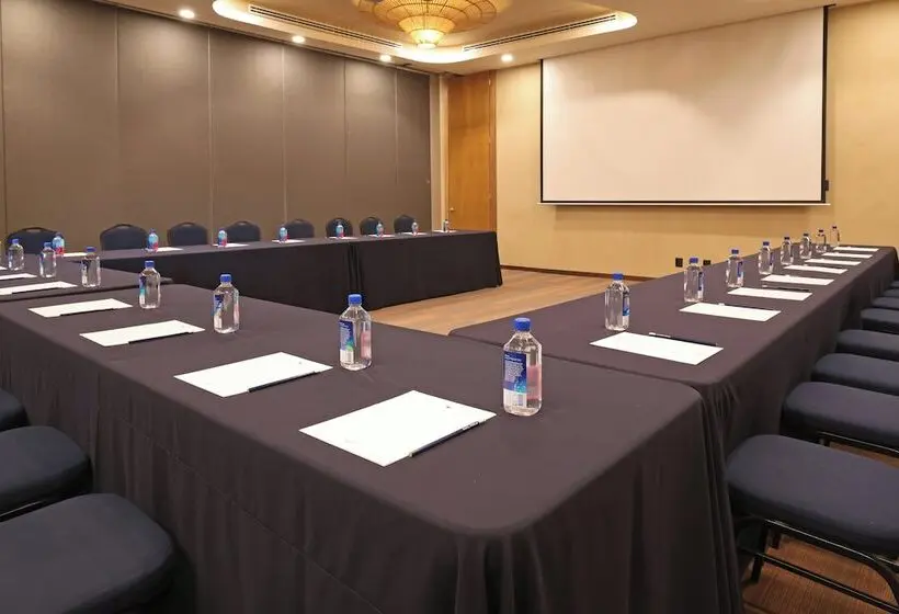 Hotelli Indigo La Paz Puerta Cortes, An Ihg