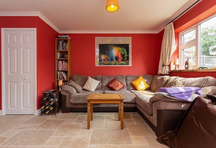 Spacious 3 Bed House With Garden In Bermondsey