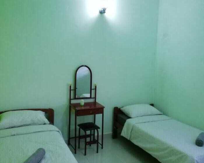 호텔 By Lawang Suites