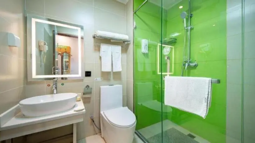 ホテル Greentree Inn Huayin Huashan Town Huashan Scenicspot Express