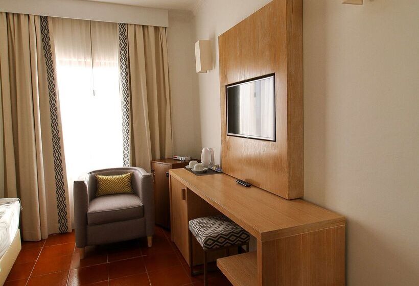 Best Western Hotel Dom Bernardo