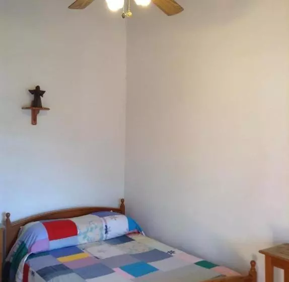 هتل La Casa De Cafe Bed And Breakfast