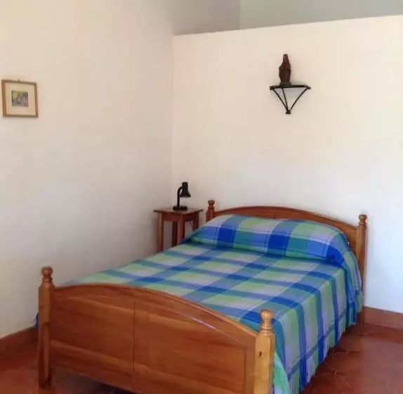 هتل La Casa De Cafe Bed And Breakfast