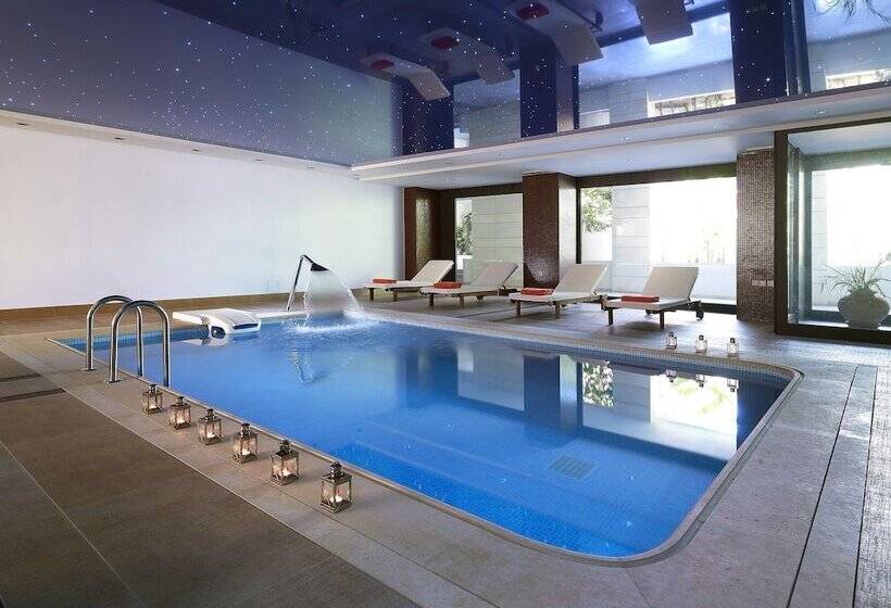 בית מלון כפרי Macaris Suites & Spa