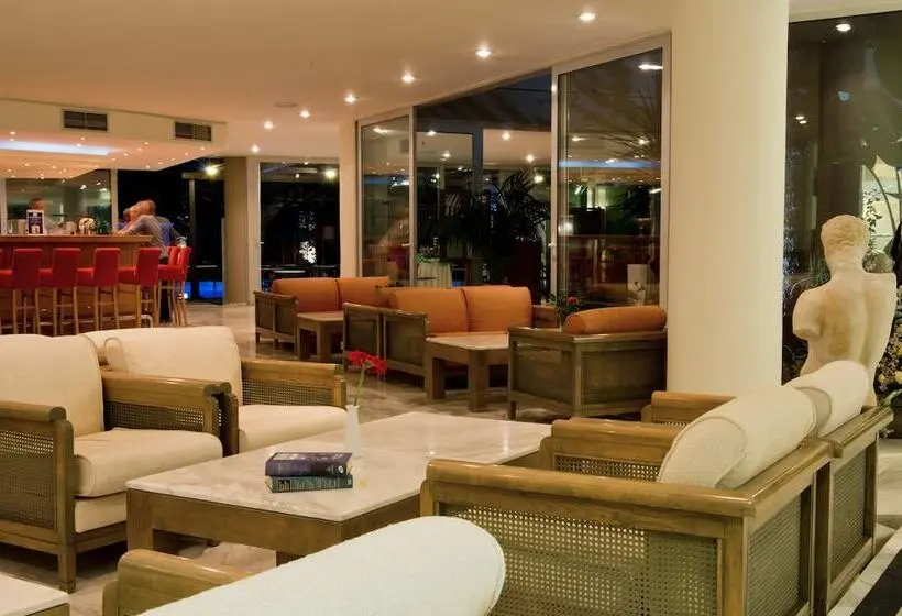 Hotel Minos