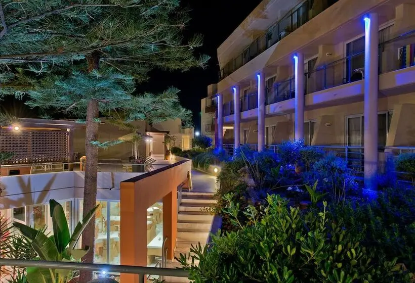 Hotel Minos