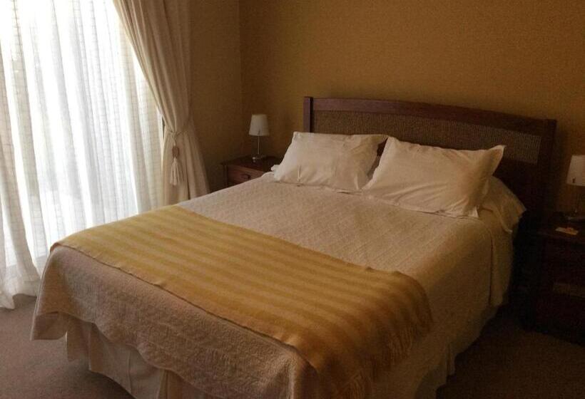 Hotel Patagonia Insular