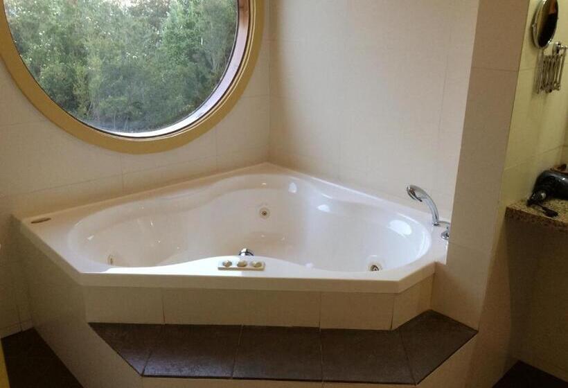 Hotel Patagonia Insular