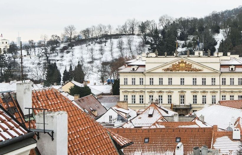 هتل Residence Green Lobster