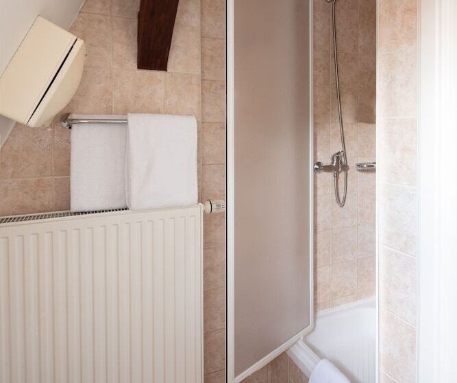 هتل Residence Green Lobster