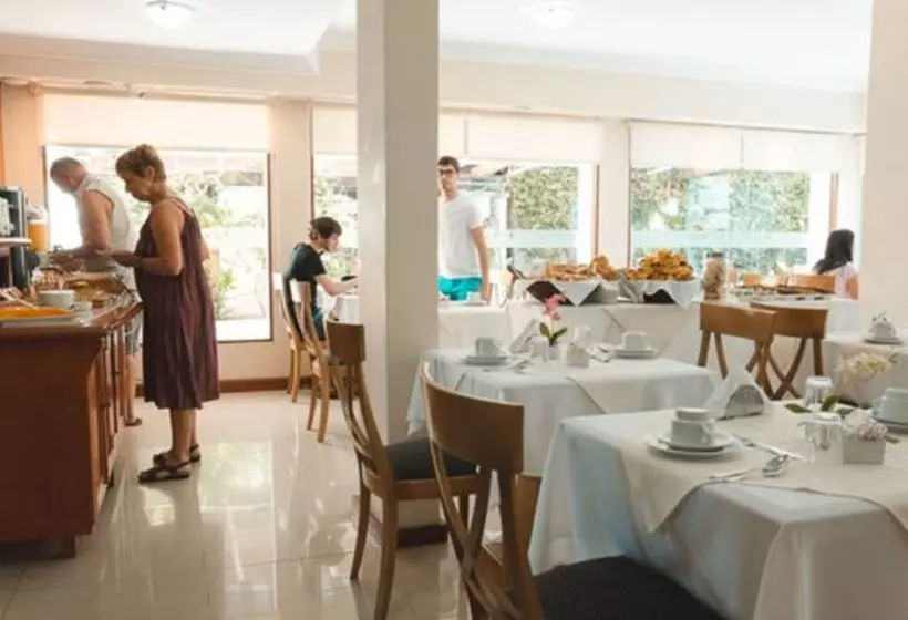 בית מלון כפרי Sunset Beach