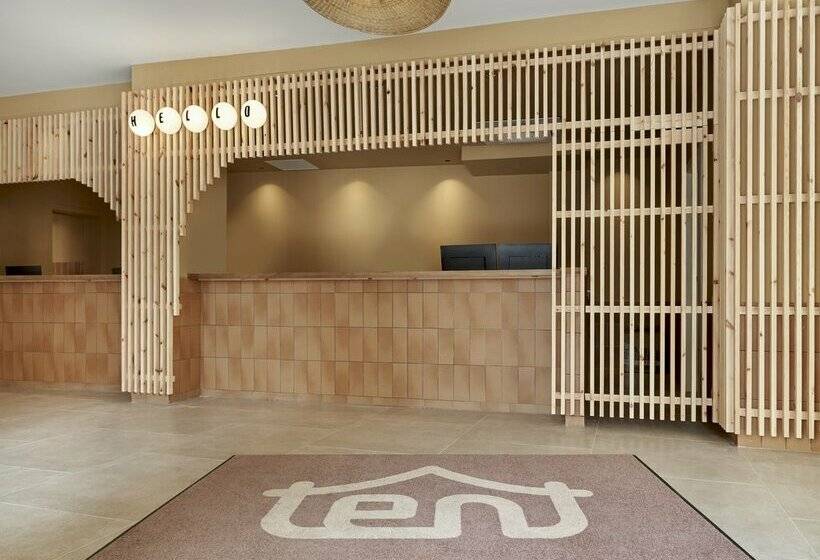 ホテル tent Lloret de Mar