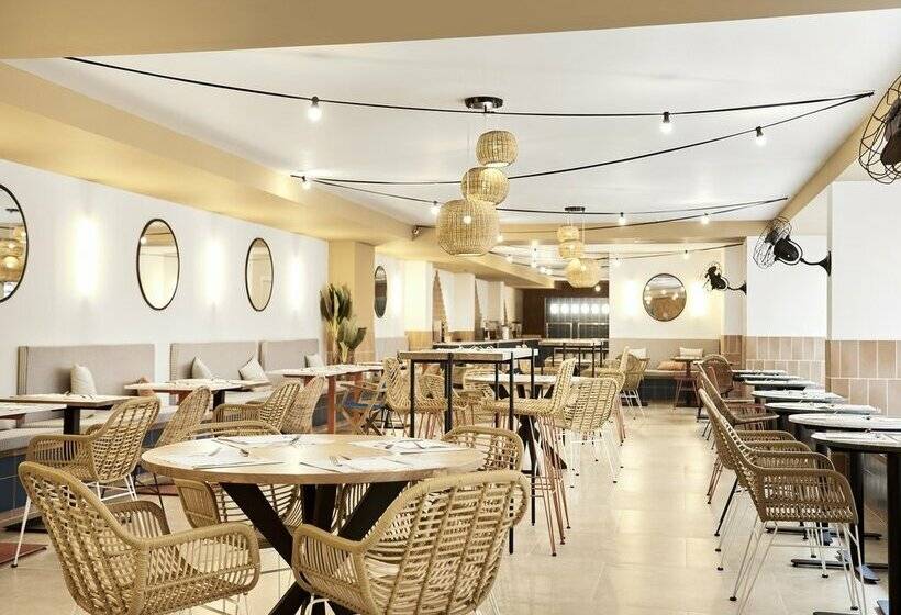 ホテル tent Lloret de Mar