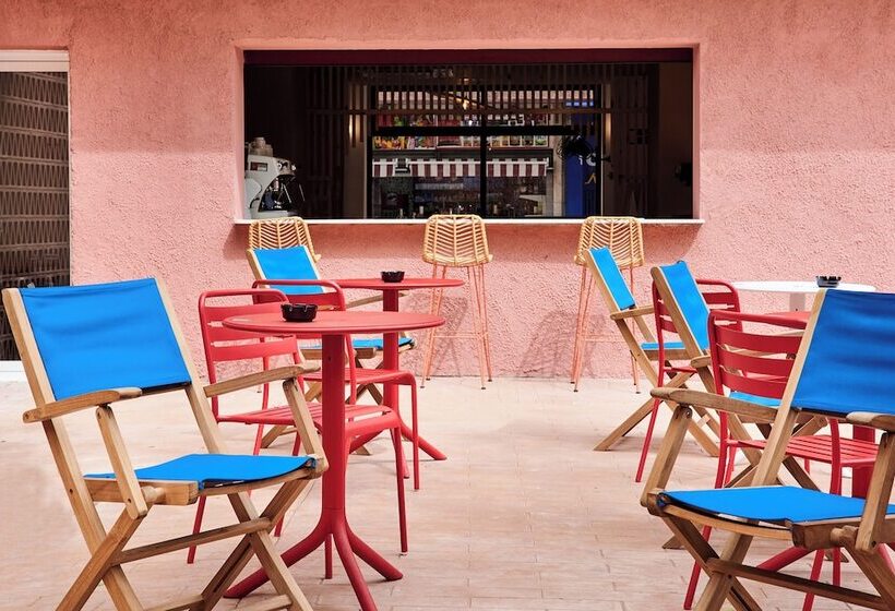 ホテル tent Lloret de Mar