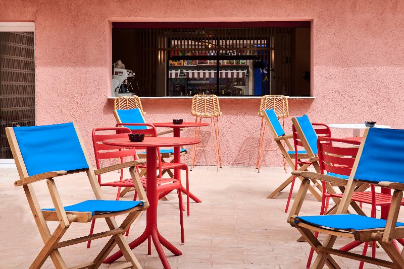 ホテル tent Lloret de Mar