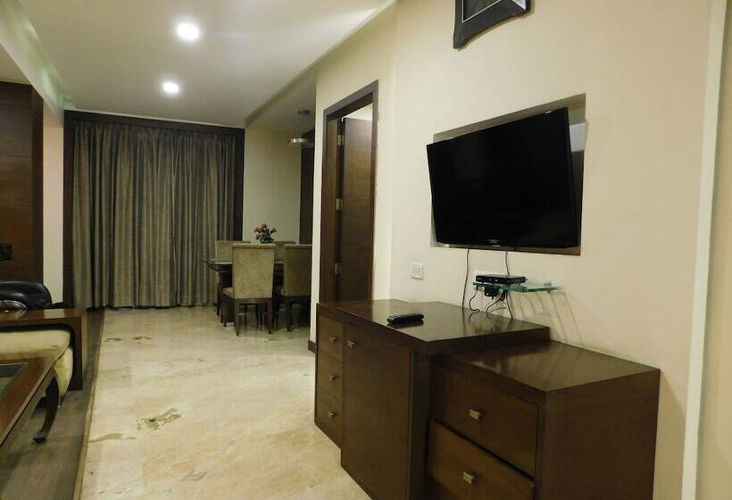 בית מלון כפרי The Central Park