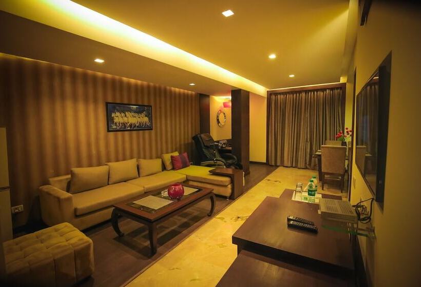 בית מלון כפרי The Central Park