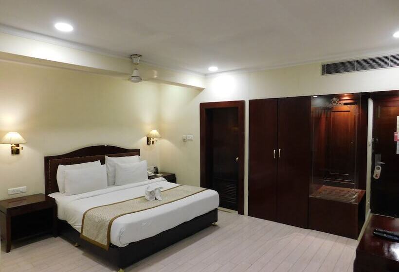 בית מלון כפרי The Central Park