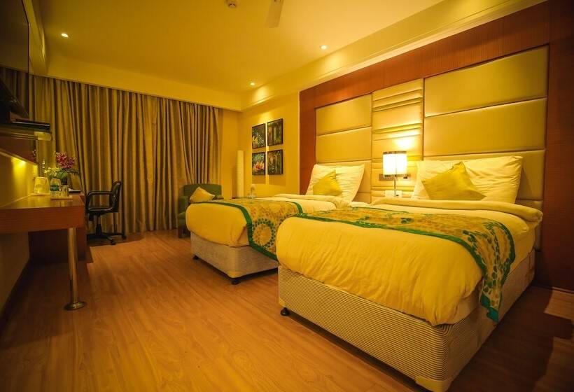 בית מלון כפרי The Central Park