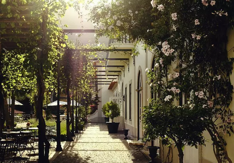 هتل The Vintage House Douro