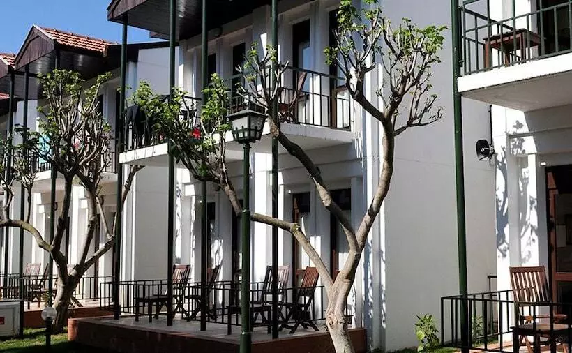 Отель Grand Asa Family Suites