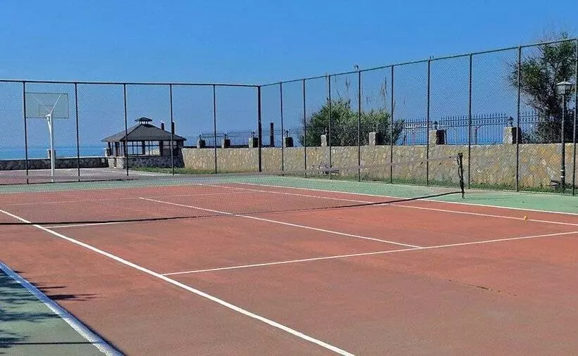 Отель Grand Asa Family Suites