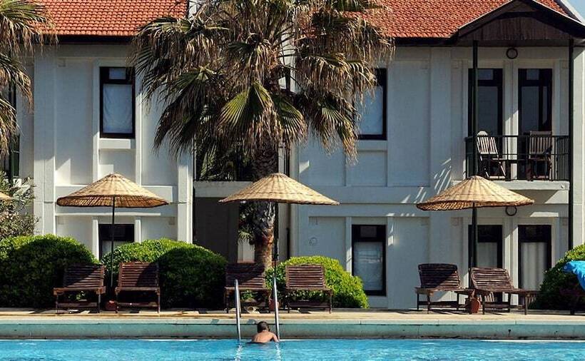 هتل Grand Asa Family Suites