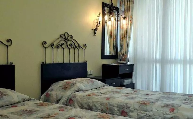 Отель Grand Asa Family Suites