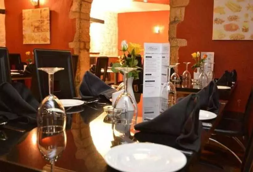 Hotelli Volunteer Inn