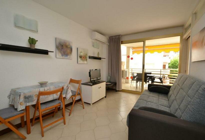 Apartamento Novelty Deluxe