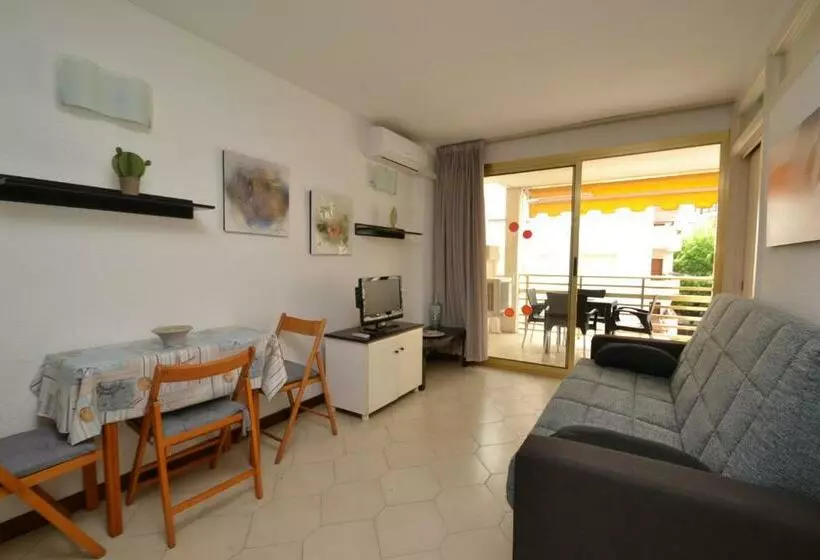 Apartamento Novelty Deluxe