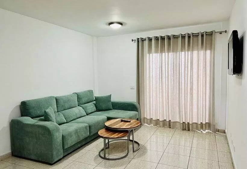 Apartamentos Frontera