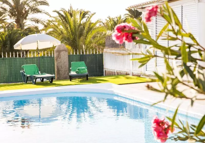 Bungalows Las Almenas