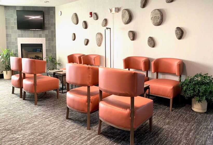 Отель Best Western Oswego