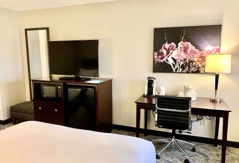 Отель Best Western Oswego